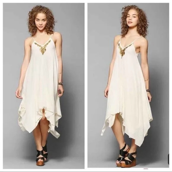 Urban Outfitters Dresses & Skirts - Urban Outfitters Ecote Goddess Style Handkerchief Hem Cotton Midi Dress